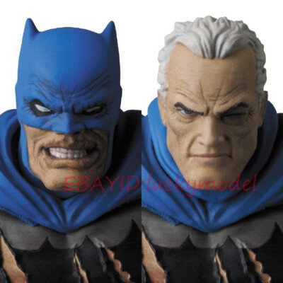 MAFEX BATMAN ダークナイトリターンズ バットマン DC Amazon.com: Medicom- DC - Batman The Dark Knight Returns