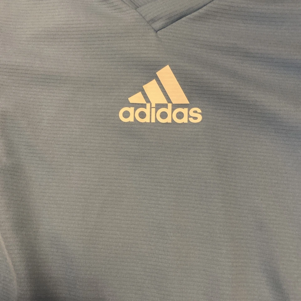 Adidas para hombre azul claro cuello en V capa base talla pequeña Foto 4 de 4