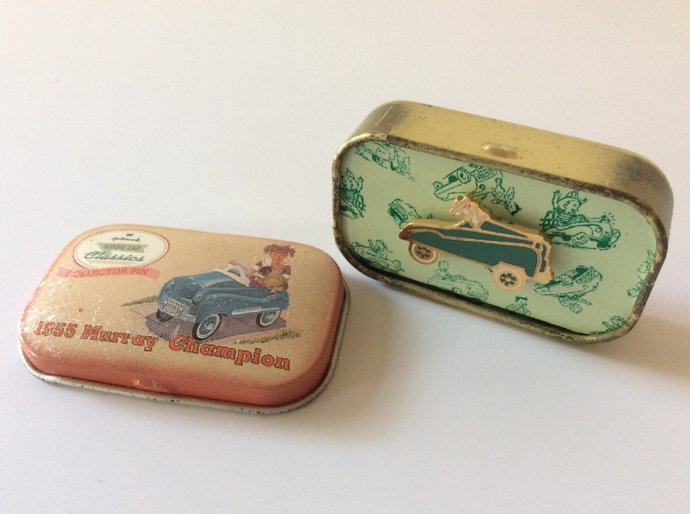 1999 Hallmark Kiddie Car Classics 1955 Murray Champion Collector
