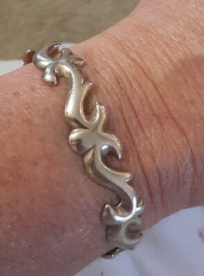 Beautiful Vintage Native Sterling Ornate Sandcast Cuff Bracet