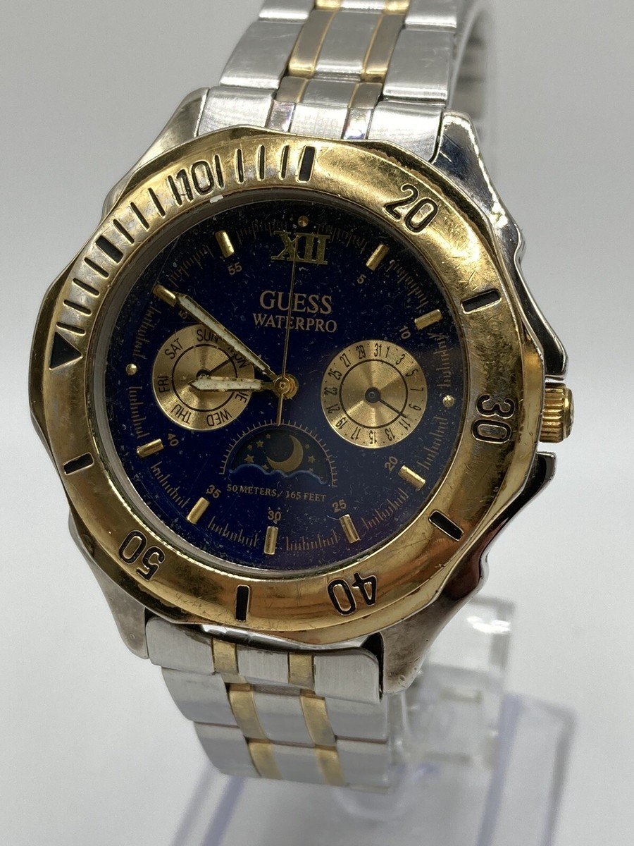 Vintage Guess Waterpro 97' Moonphase Date Day Dial St.Steel Vintage Guess Waterpro 97' Moonphase Date Day Dial St.Steel