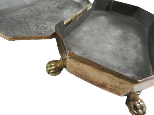 antigua caja de tabaco holandesa tabaterías de latón - patas de león - Imagen 6 de 9
