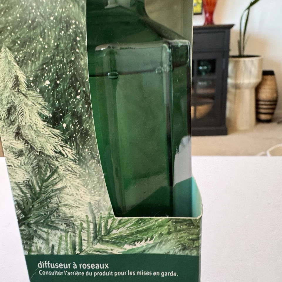 Pier 1 Imports FRESH BALSAM Reed Diffuser Set 4 Oz. NEW Discontinued HTF Holiday - Image 3 of 4