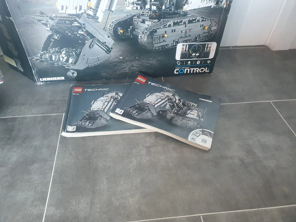 LEGO 42100, photo 2 of 4