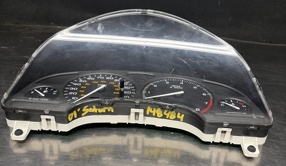 2002 Saturn SL2 SC2 1.9 DOHC instrumento medidor de velocidade cluster - Imagem 2 de 4