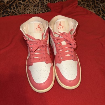 Nike Jordan 1 Mid Strawberries & Cream Women s Size 9.5 Men s size 8.5
