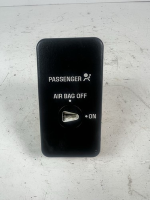 #ad #ad 98 05 Chevy S10 Sonoma Passenger On Off Switch 2 BROKE TABS $50.00