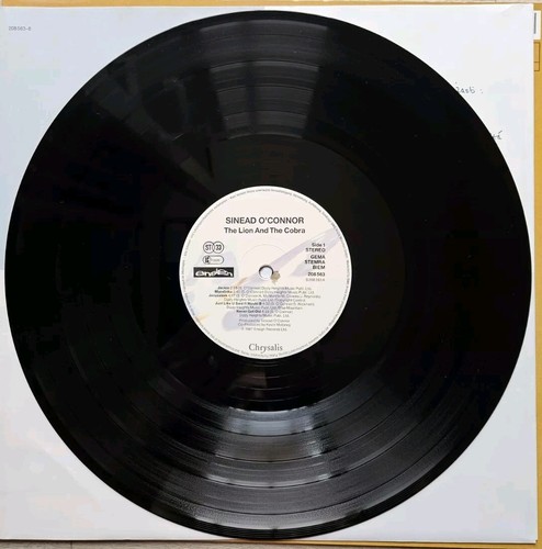 Sinéad O'connor - The Lion And The Cobra - LP - 1988 - Chrysalis - Bild 5 von 8