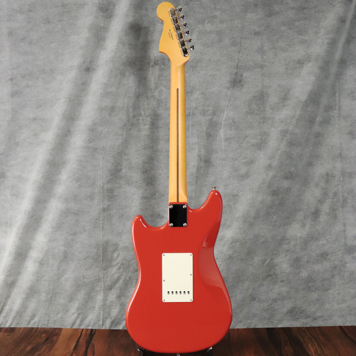 Fender / Made in Japan Limited Cyclone Rosewood Fiesta Red