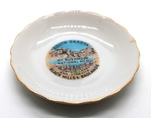 Vtg Miniature Souvenir Ceramic Plate South Dakota Badlands Rushmore Black Hills