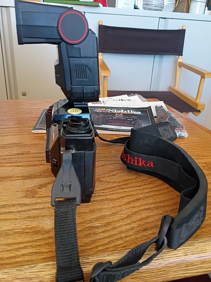 Cámara lenticular 3D Nishika N8000 35 mm, flash, manuales para piezas no funciona Foto 4 de 4