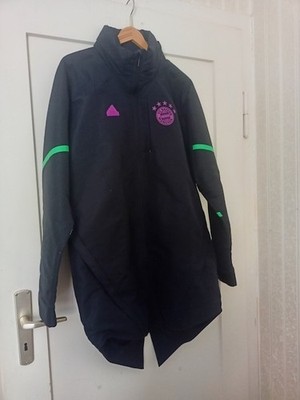 FCB Bayern München Designed for Gameday Jacke Gr. M   von ADIDAS schwarz TOP