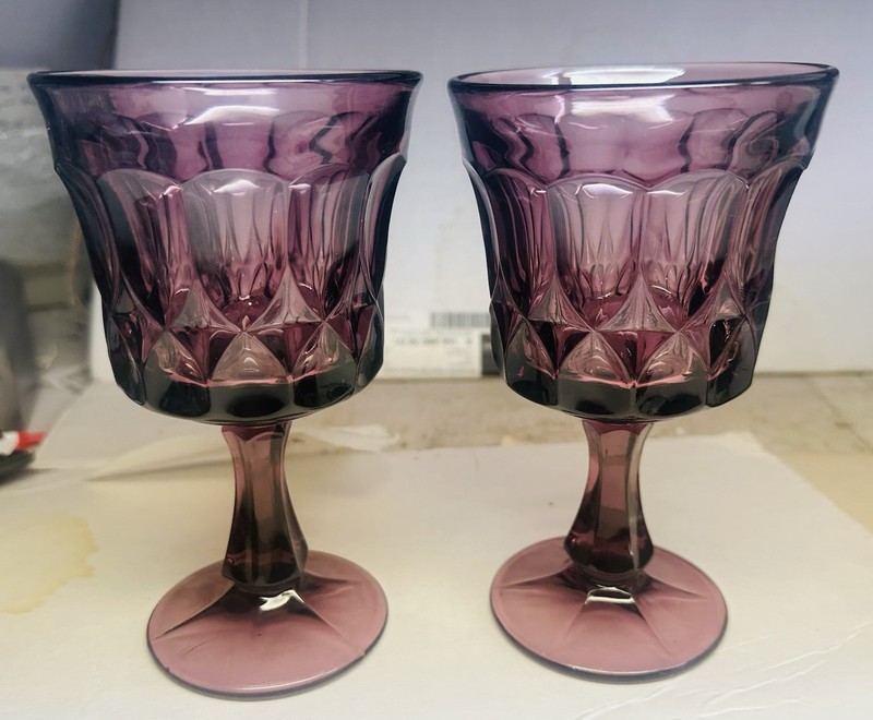 NORITAKE PERSPECTIVE PLUM PURPLE AMETHYST STEMMED WINE GOBLETS PAIR