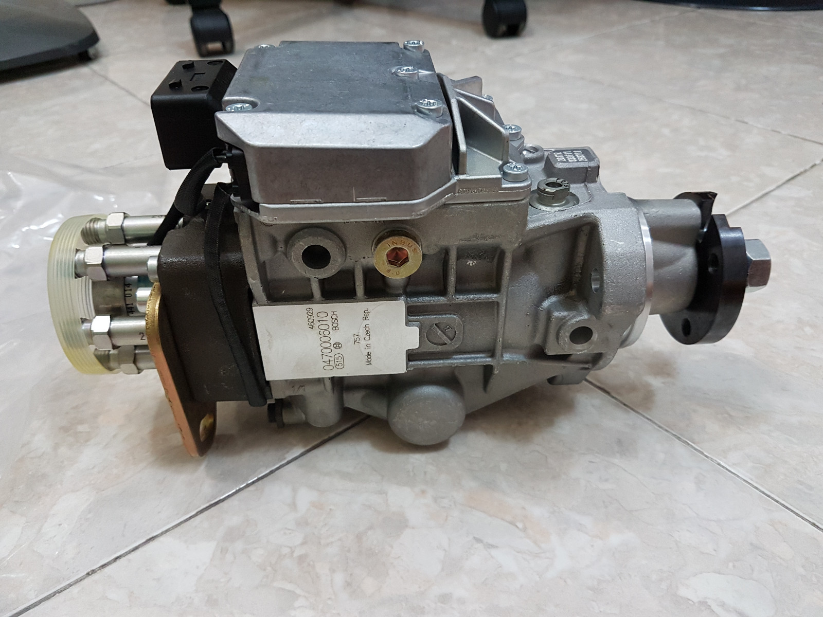 Injection Pump 2169824 2644P501 for Perkins Cat VP30 Bosch