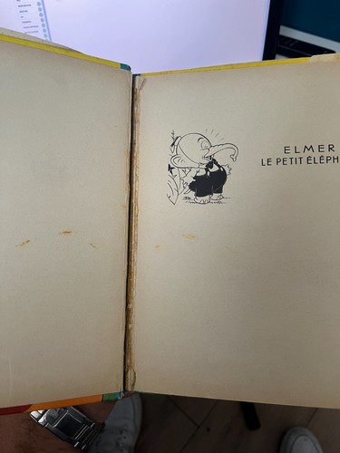 Livre disney hachette Helmer le petit elephant - Picture 3 of 4