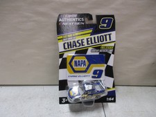 2022 Nascar Authentics Chase Elliott NAPA Wave 05