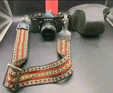 Chinon SLR Metal Body Camera W/1:17 f 50 mm lens Case Vintage