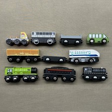 Wooden Wood Railway Train Engine Magnetic Car Mixed Lot Trains Track Compatible