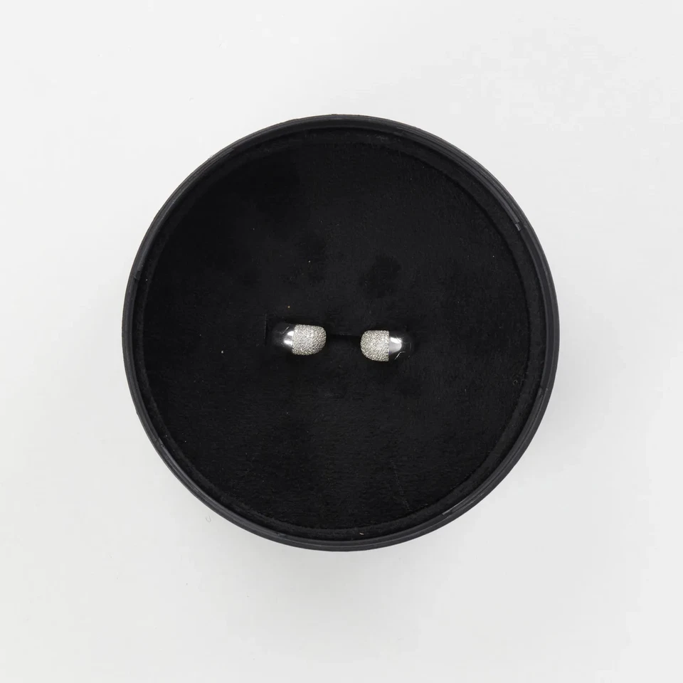 Pendientes de aro pequeños de cristal de plata hielo TOM WOOD para mujer talla única PVP 211 Foto 3 de 4