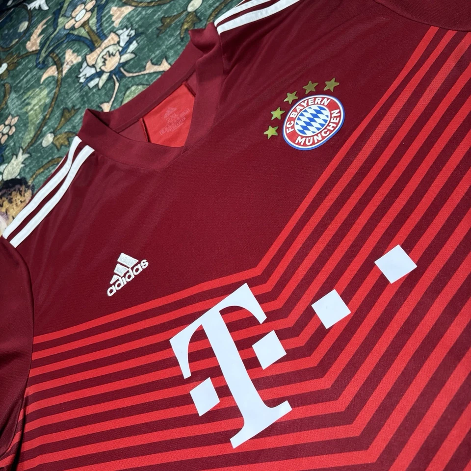 Camisa Adidas FC Bayern Munich 2020/2021 Home Lewandowski #9 XXL vermelha * - Imagem 3 de 4