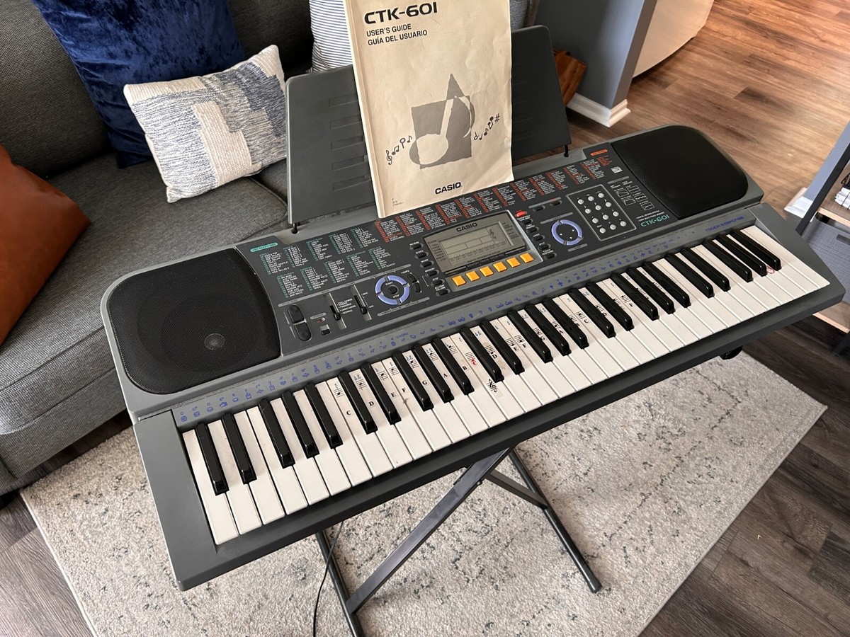 Vintage Casio CTK-601 Synthesizer MIDI Keyboard Concertmate
