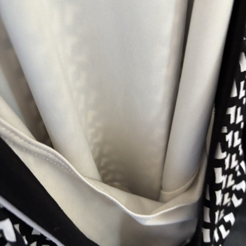 Anthea Crawford Dress Size 12 Designer Black White Stretch Lined Bodice V Neck - Picture 10 of 14