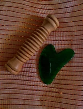 Foot Massage Roller,Wooden Foot Massage Roller, Comfortable &( plus1 pc) of jade