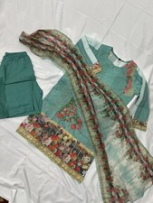 Pakistani little girls embroidery Soft lawn Kameez shalwar size 32 7 years