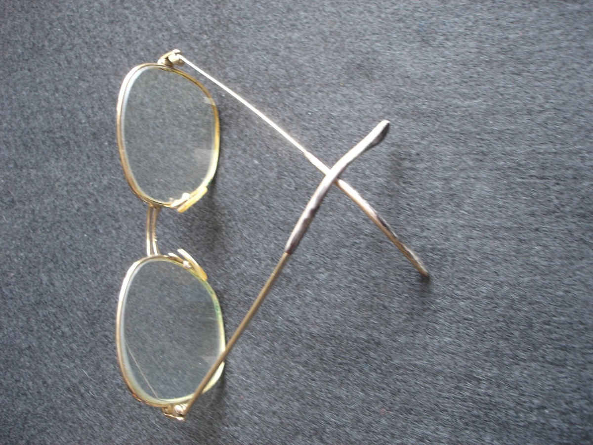 Vintage 135 AMOR France Frame 52-20 Gold tone Eyeglasses | eBay