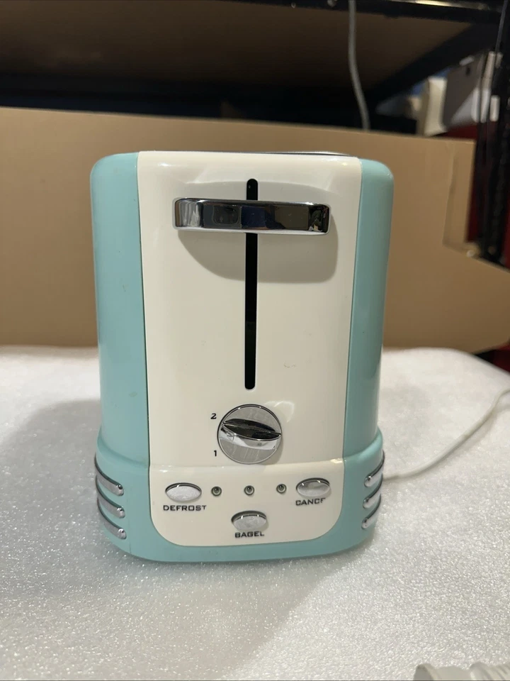 Tostadora Nostalgia Retro Ancha 2 Rebanadas, Diseño Turquesa Vintage con Bandeja para Migas Foto 2 de 4