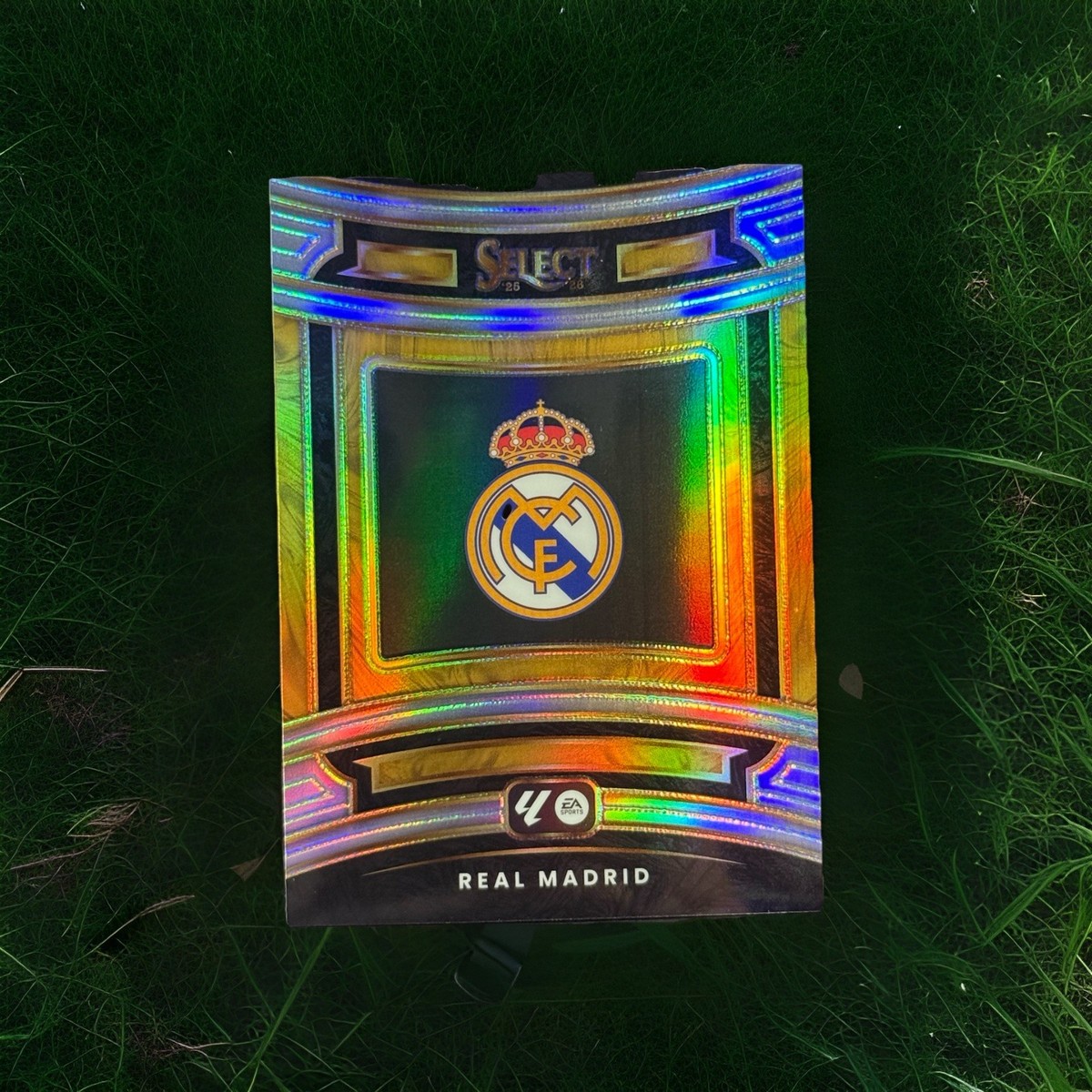 2025-26 Select La Liga Real Madrid Team Badge Logo Case Hit Silver