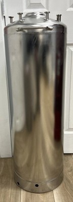 Alloy Products T316 Stainless Pressure Tank   130 PSI   34 x12  UM