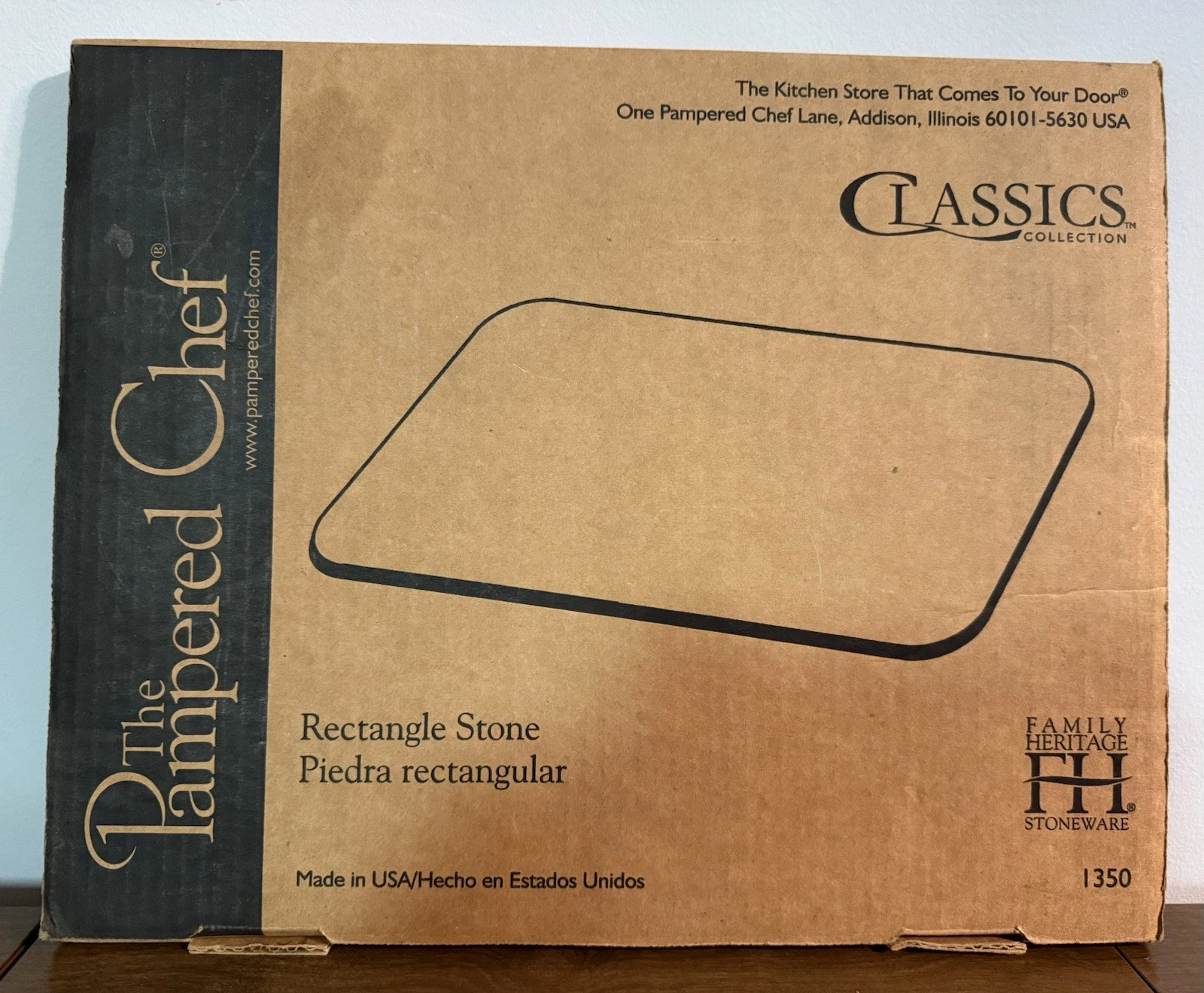 Pampered Chef 1350 Family Heritage Flat Rectangular Baking Stone 12x15 Clean