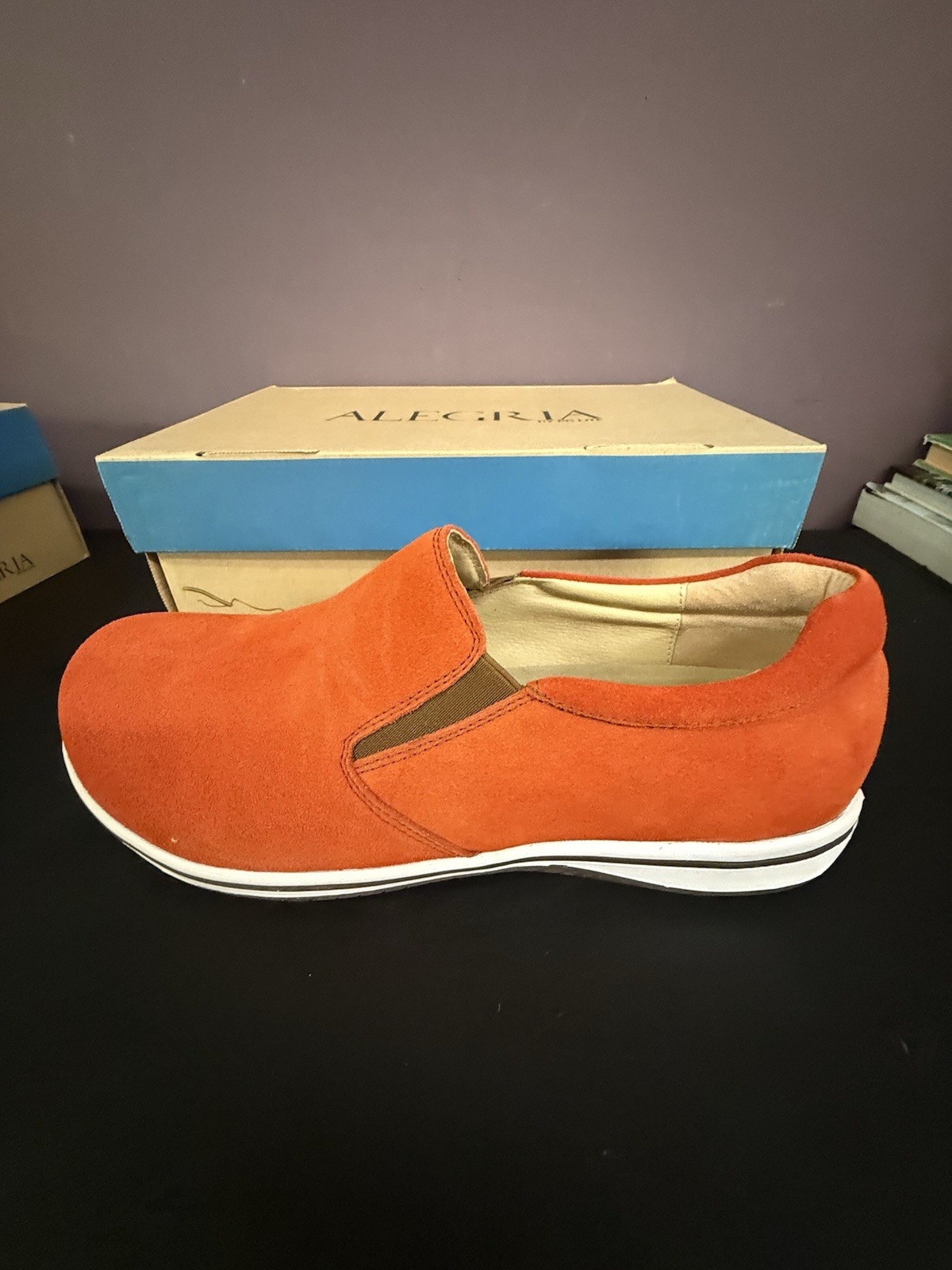 Men’s  Aaron Alegria Size 12 Suede