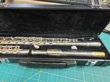 MOZ B Foot Open Hole Flute and Case