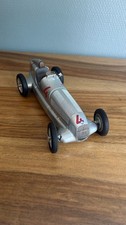 Mercedes-Benz W25 "Flèche d'Argent" #4 – CMC 1/18 (1935)