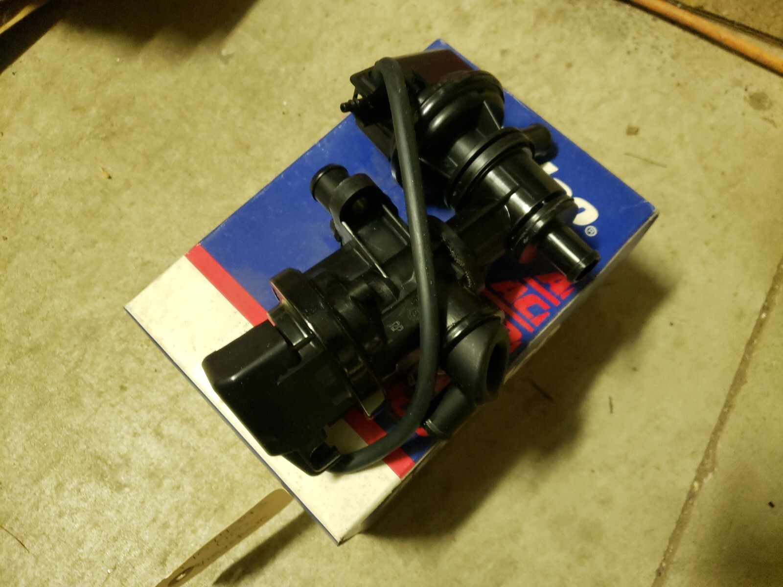 NEW AC DELCO 21456 GM OEM AIR BYPASS DIVERTER VALVE 17074393 eBay