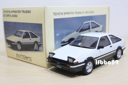 Autoart 1/18 Toyota Sprinter Trueno 86 