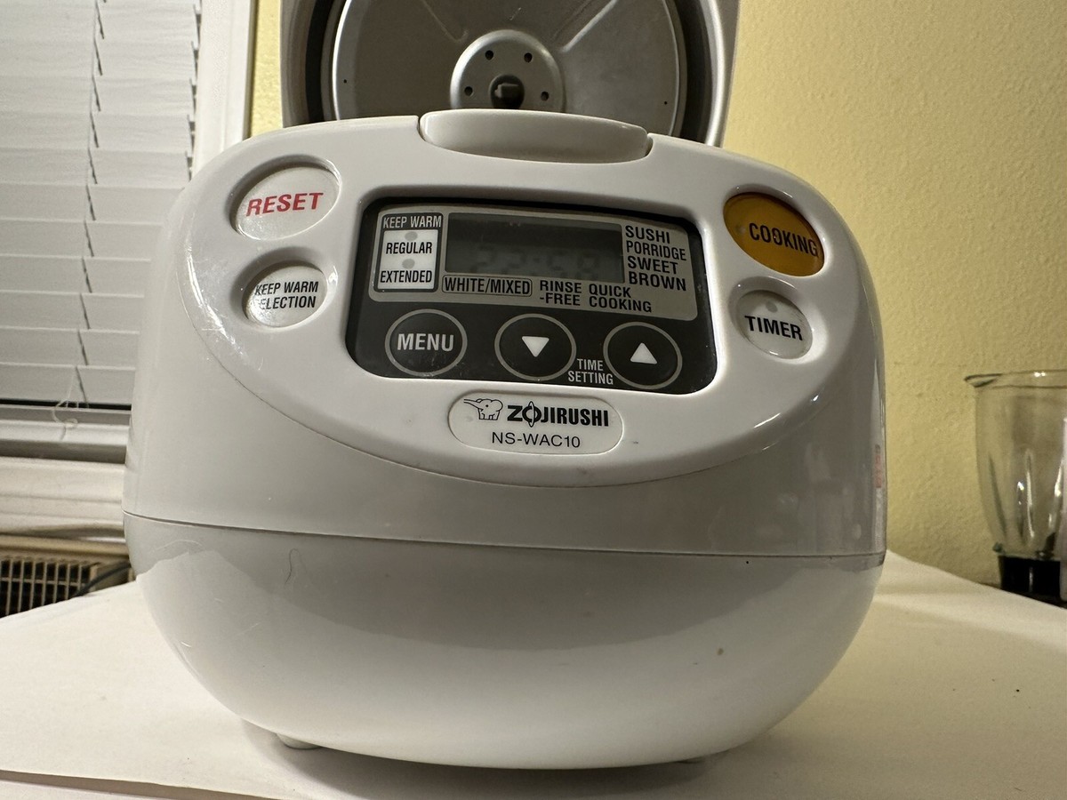 炊飯器 Zojirushi NS-WAC10-WD 5.5-Cup (Uncooked) Micom Rice Cooker and Warmer by Zojirushi 719HQcB+jDL._UF894,1000_QL80_.jpg