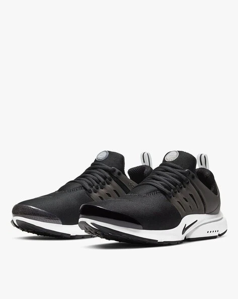 Nike presto with laces shop
