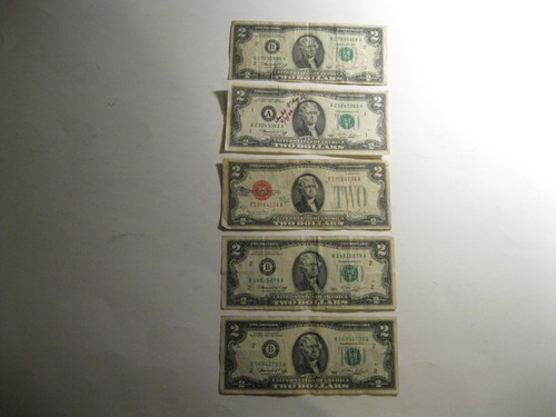 Five (5) Two Dollar Bills - 4 Dated 1976 - 1 Dated 1928G