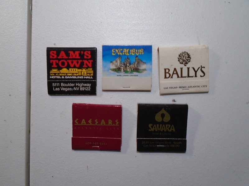 MATCHBOOK COVERS, MATCHES, CASINO ( 5  MATCHBOOK COVERS W/ MATCHES ) FREE SHIP