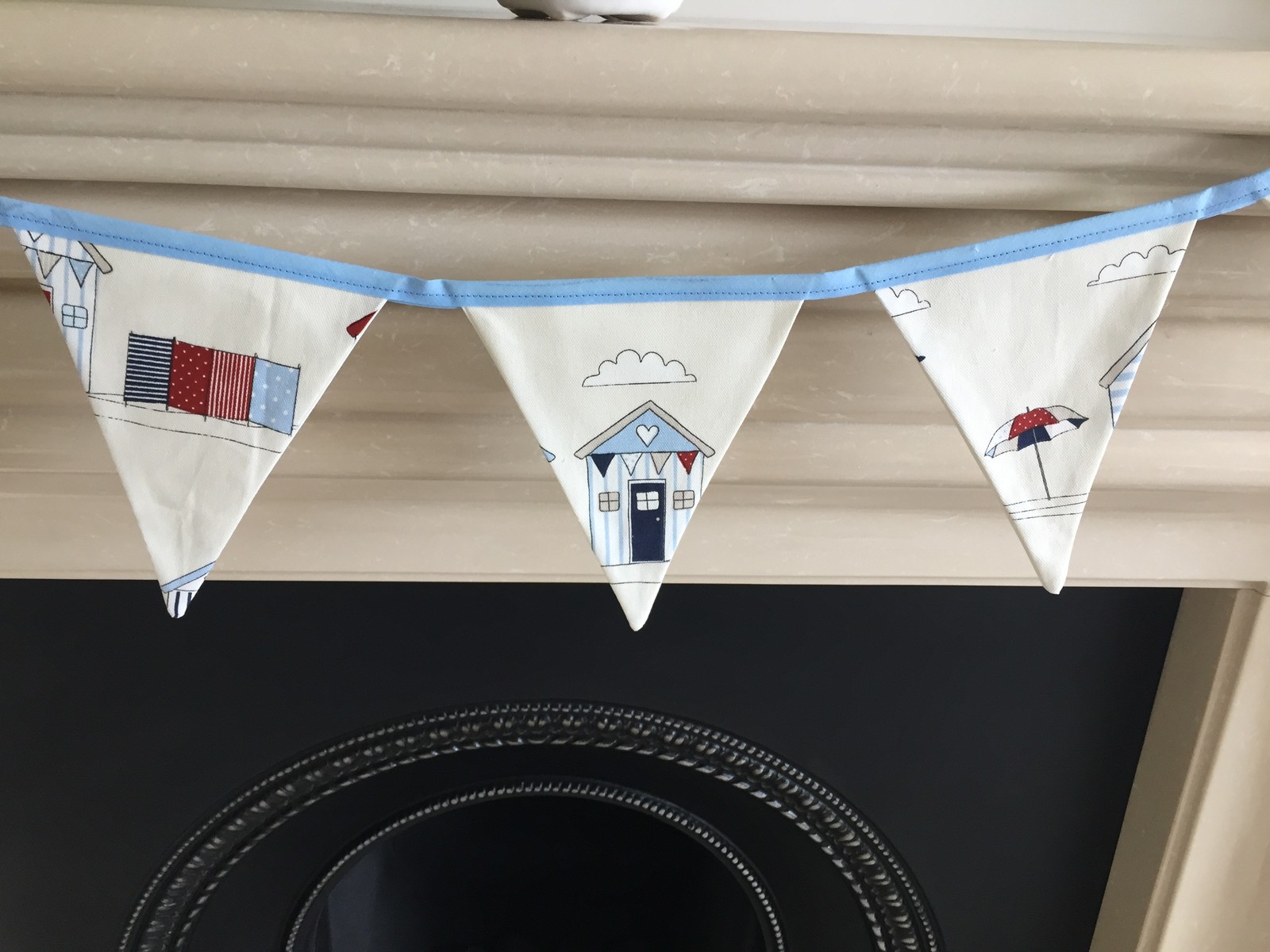 CAPANNE DA SPIAGGIA FRANGIVENTO MARE TESSUTO BUNTING 200CM FILA 8 BANDIERE 12 cm x 15 cm