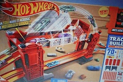 Hot Wheels Track Builder Stunt Bridge Kit Brand NEW for 2017 Factory Sealed Set