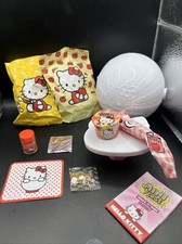 MGA Miniverse Make It Mini Food Hello Kitty - Instant Spicy Noodle Soup Ramen
