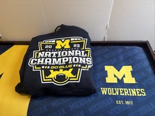 Michigan Wolverines 2023 National Champions Gildan Hoodie Navy Size L New