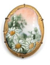 Antique Hand Painted Porcelain Brooch Daisy Flowers Oval Gold Tone
