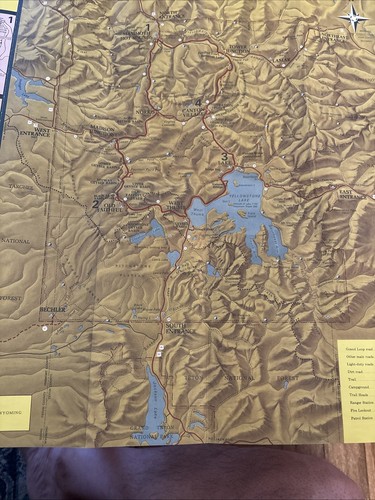 Yellowstone National Park 1966 Park Map Brochure - Picture 7 of 8