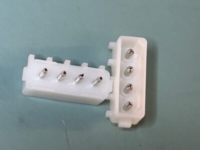 100 NEW TYCO 350424-1 Connector Header Through Hole 4 position 0.2 MATE-N-LOK