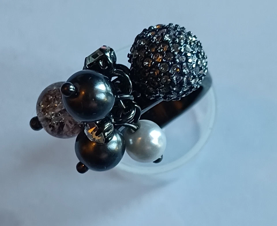 Titanium Dark Metal Black Faux Pearl Rhinestone Cocktail Statement Ring Size 5 - Image 3 of 4